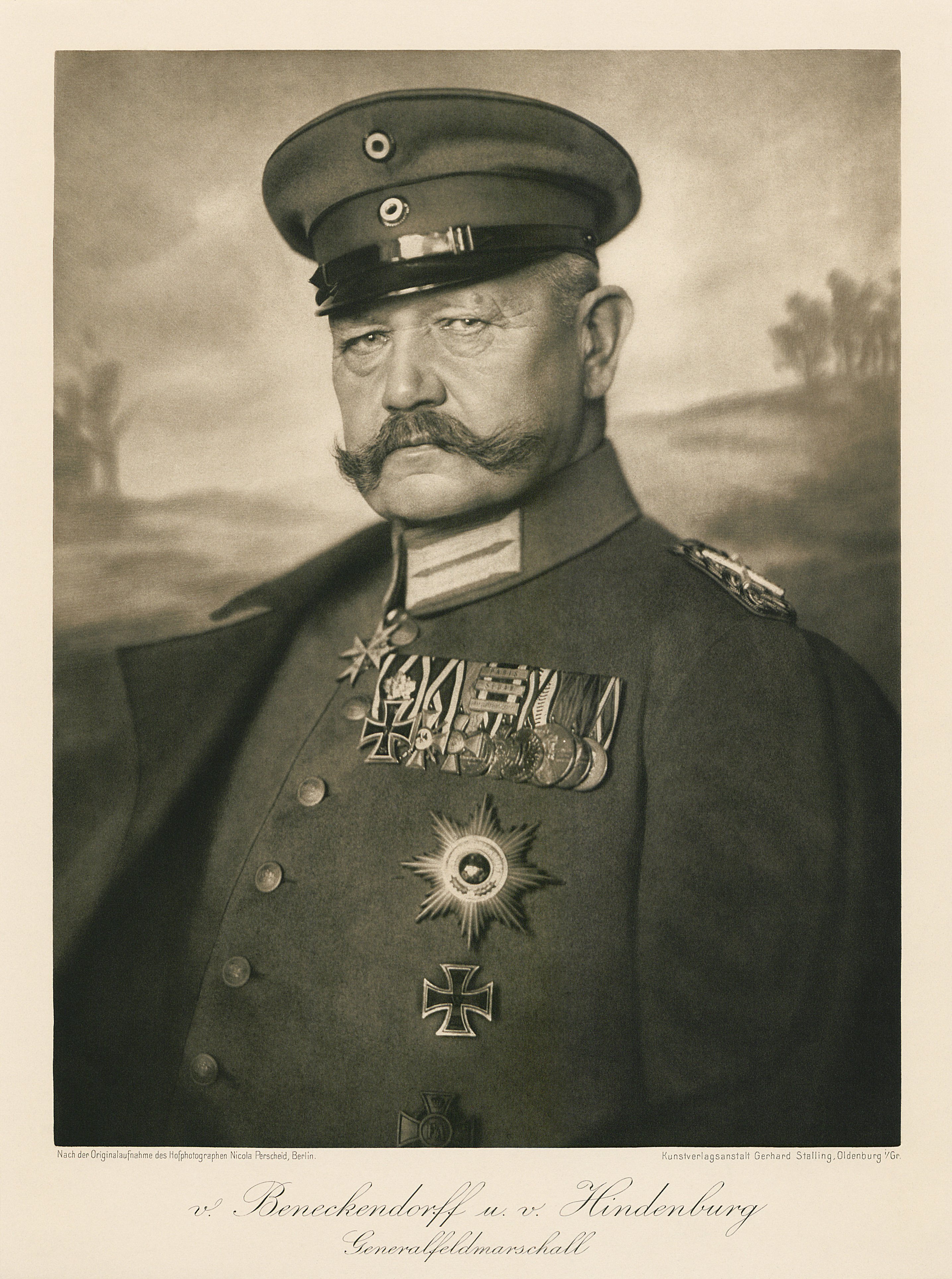 Photograph of Paul von Hindenburg